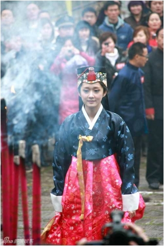 Nghệ sĩ