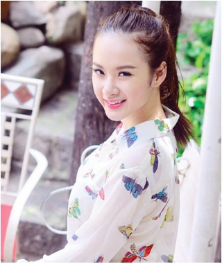 Angela Phương Trinh: