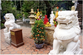 Sư tử đá kiểu Trung Quốc