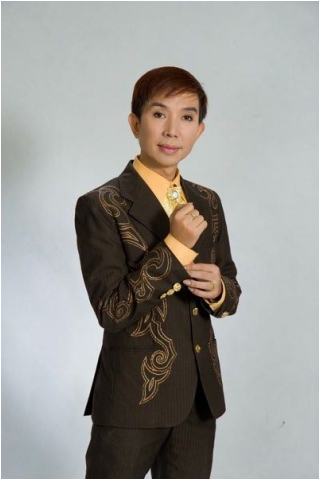 Long Nhật: