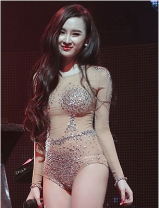 Angela Phương Trinh