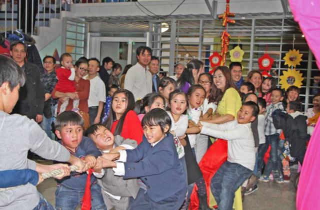 Hội Người Việt Nam ở Harras München tổ chức Tết Nguyên Đán 2016 - 7 Hội Người Việt Nam ở Harras München tổ chức Tết Nguyên Đán 2016 - 7