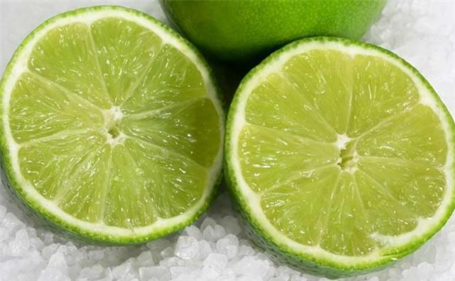 Trị hôi miệng và hôi chân dứt điểm chỉ với chanh tươi