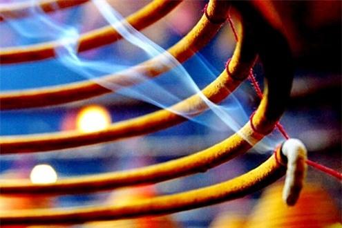 Hương nhang – sát thủ giết người âm thầm mà ít người biết - 0 Hương nhang – sát thủ giết người âm thầm mà ít người biết - 0