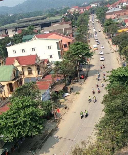 Góc tối kinh hoàng ở mảnh đất lắm siêu đám cưới, siêu xe - 1 Góc tối kinh hoàng ở mảnh đất lắm siêu đám cưới, siêu xe - 1