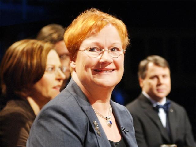 Đời là gì mà hễ cứ làm điều ác là đổ tại nó? - 4 Đời là gì mà hễ cứ làm điều ác là đổ tại nó? - 4