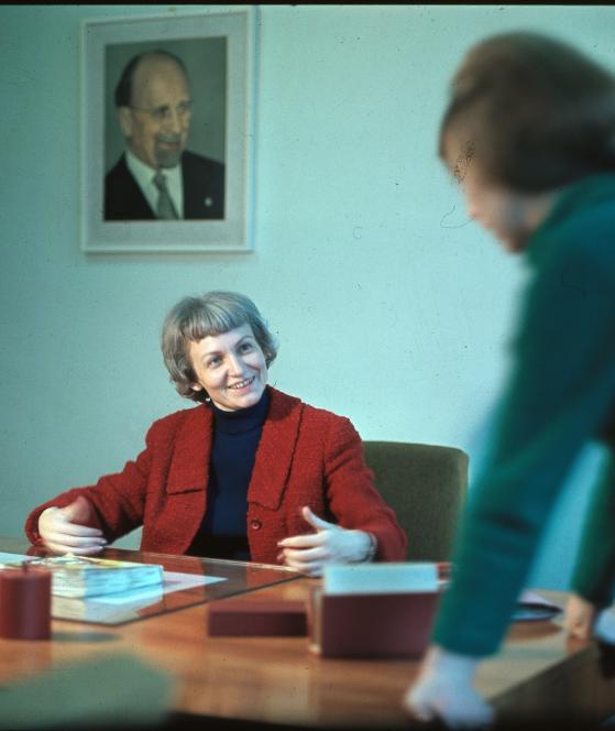 Bà Margot Honecker từ trần trong cô đơn ở tuổi 89 - 1 Bà Margot Honecker từ trần trong cô đơn ở tuổi 89 - 1