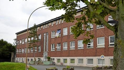 Những người Việt bị về nước và cái giá được ở lại Đức - 1 Những người Việt bị về nước và cái giá được ở lại Đức - 1