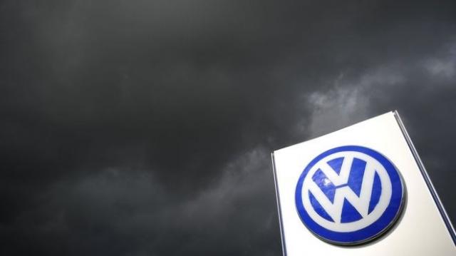 Volkswagen trả 10 tỷ USD dàn xếp vụ gian lận khí thải tại Mỹ - 0 Volkswagen trả 10 tỷ USD dàn xếp vụ gian lận khí thải tại Mỹ - 0
