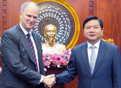 Nhà tài trợ Đức than phiền về tiến độ tuyến metro số 2 của TP HCM - 0 Nhà tài trợ Đức than phiền về tiến độ tuyến metro số 2 của TP HCM - 0