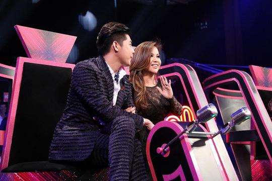 Nghệ sĩ hải ngoại tràn ngập “ghế nóng” - 0