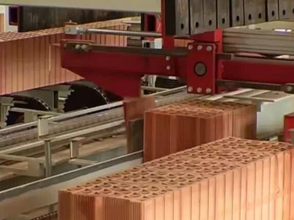 Xem người Đức xây biệt thự chỉ 2 ngày trong khi Việt Nam mất ít nhất 6 tháng - 2 Xem người Đức xây biệt thự chỉ 2 ngày trong khi Việt Nam mất ít nhất 6 tháng - 2