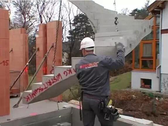 Xem người Đức xây biệt thự chỉ 2 ngày trong khi Việt Nam mất ít nhất 6 tháng - 4 Xem người Đức xây biệt thự chỉ 2 ngày trong khi Việt Nam mất ít nhất 6 tháng - 4