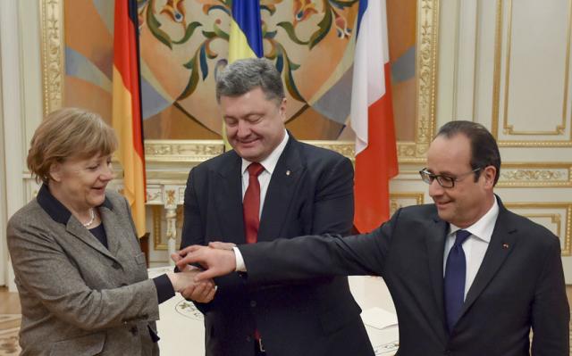 Đức, Pháp tìm kiếm giải pháp cho cuộc khủng hoảng Ukraine - 0 Đức, Pháp tìm kiếm giải pháp cho cuộc khủng hoảng Ukraine - 0