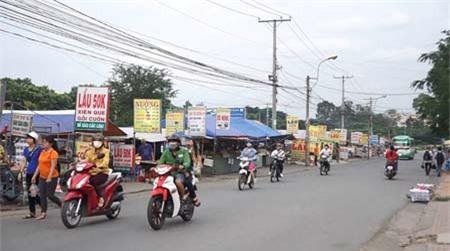 Những khu chợ giá rẻ nhất Sài Gòn - 3 Những khu chợ giá rẻ nhất Sài Gòn - 3