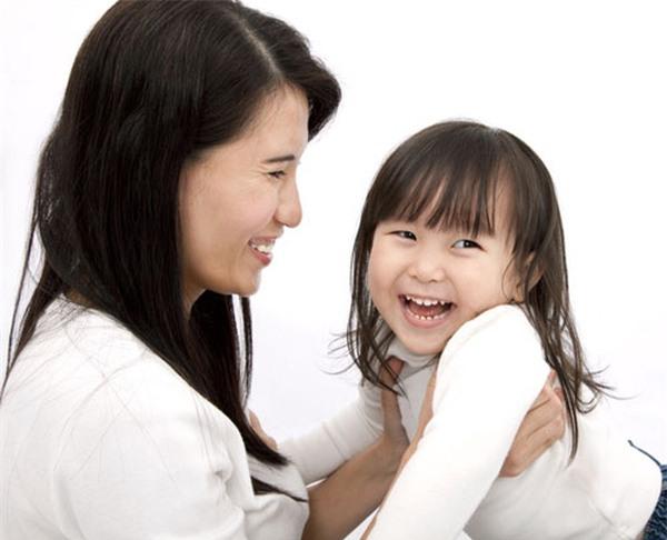 4 món quà khiến con cái hạnh phúc - 1 4 món quà khiến con cái hạnh phúc - 1