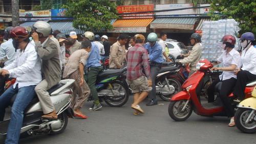 Những vụ “hôi của” đáng xấu hổ của người Việt - 5 Những vụ “hôi của” đáng xấu hổ của người Việt - 5