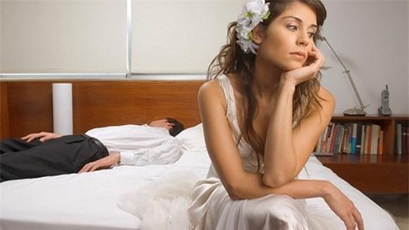 Chị em chưa chịu tỉnh đi à? Yêu đã rồi cưới mới là gái ngoan - 0 Chị em chưa chịu tỉnh đi à? Yêu đã rồi cưới mới là gái ngoan - 0