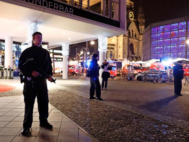 Tham tán Việt Nam tại Đức thông tin về vụ khủng bố - 0 Tham tán Việt Nam tại Đức thông tin về vụ khủng bố - 0