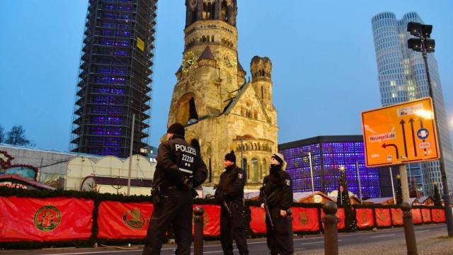 Cảnh sát Đức: Nóng vội khi công bố đã bắt tội phạm? - 0