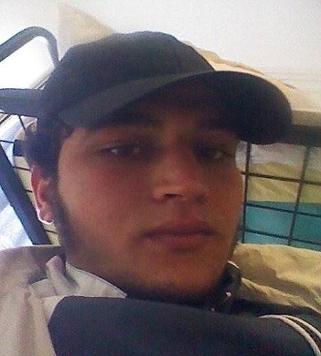 Những khuôn mặt khác nhau của nghi phạm khủng bố ở Berlin - 0 Những khuôn mặt khác nhau của nghi phạm khủng bố ở Berlin - 0