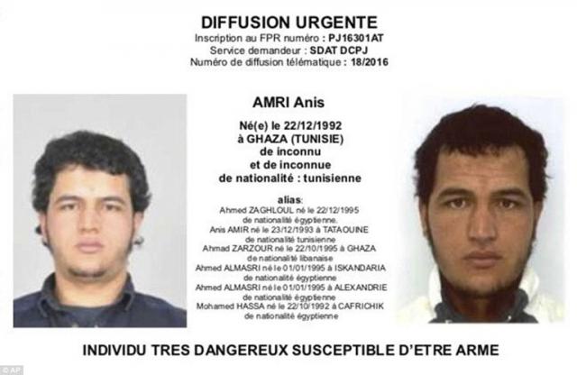 Những khuôn mặt khác nhau của nghi phạm khủng bố ở Berlin - 6 Những khuôn mặt khác nhau của nghi phạm khủng bố ở Berlin - 6