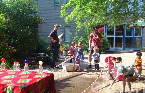 “Nhặt sạn” trường mẫu giáo của Đức - 5 “Nhặt sạn” trường mẫu giáo của Đức - 5