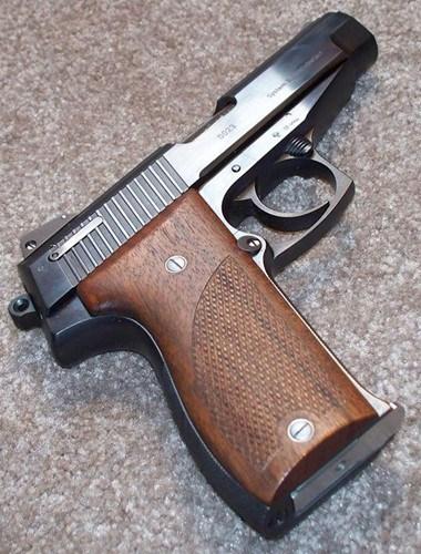 Soi khẩu súng ngắn tinh xảo và cực bền chế tạo tại Đức - 3 Soi khẩu súng ngắn tinh xảo và cực bền chế tạo tại Đức - 3