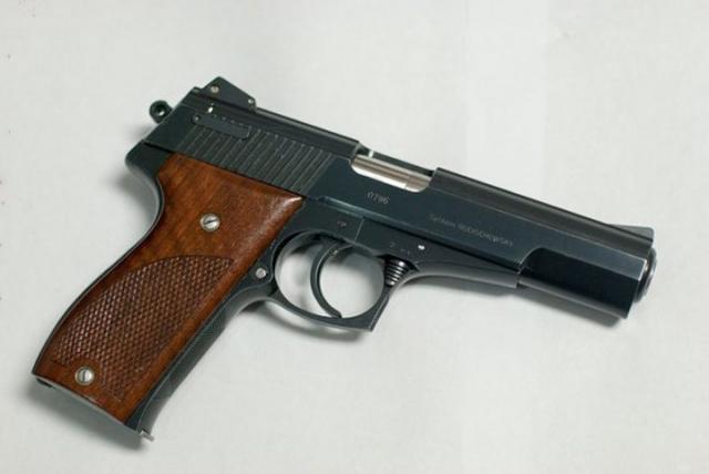 Soi khẩu súng ngắn tinh xảo và cực bền chế tạo tại Đức - 7 Soi khẩu súng ngắn tinh xảo và cực bền chế tạo tại Đức - 7