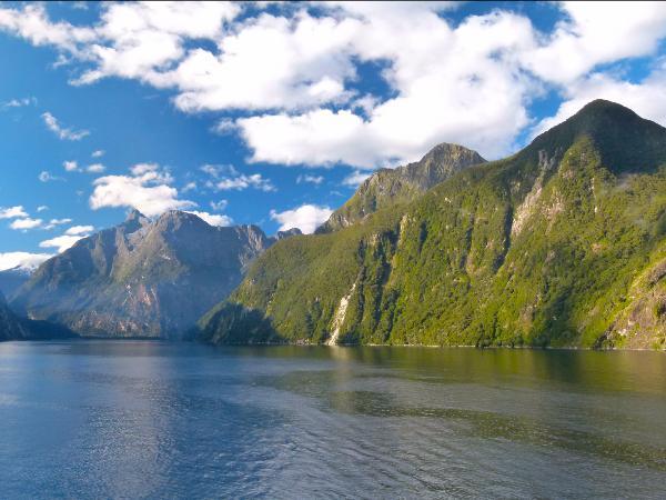 Đức trượt Ngôi vị Đất nước tốt nhất thế giới nhưng vẫn dẫn đầu về tinh thần kinh doanh - 14 Đức trượt Ngôi vị Đất nước tốt nhất thế giới nhưng vẫn dẫn đầu về tinh thần kinh doanh - 14