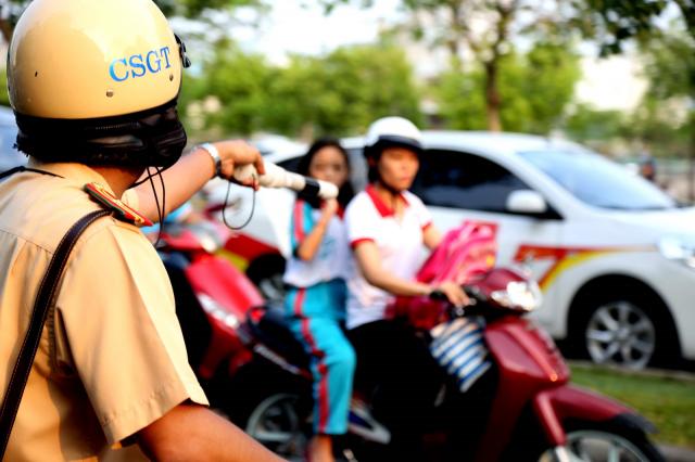 V&igrave; sao t&agrave;i xế Việt hay phản kh&aacute;ng luật giao th&ocirc;ng? - 0