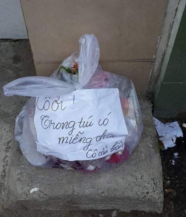 Sự Tử tế kh&ocirc;ng kh&oacute; t&igrave;m giữa đường phố S&agrave;i G&ograve;n - 8