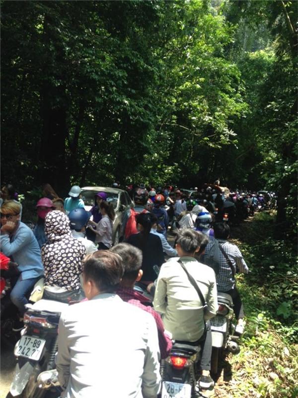 10 h&igrave;nh ảnh g&acirc;y sửng sốt dịp nghỉ lễ vừa qua ở Việt Nam - 10