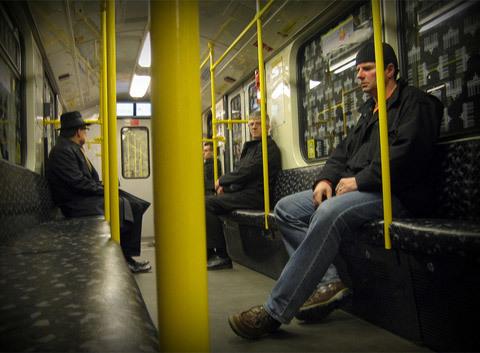 Những h&igrave;nh ảnh về hệ thống t&agrave;u điện ngầm nổi tiếng của nước Đức - 5