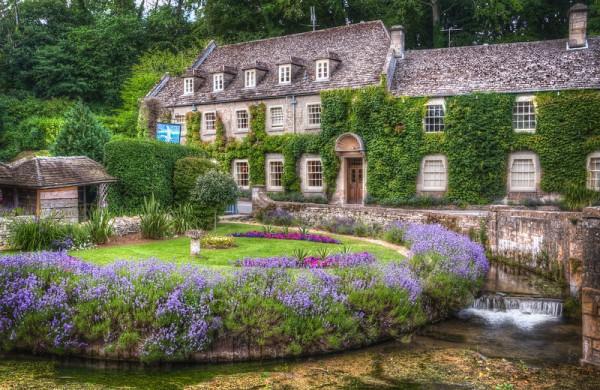 Những ngôi làng cổ tích đẹp nhất ở Châu Âu, ai cũng mong đến một lần trong đời - 1 Những ngôi làng cổ tích đẹp nhất ở Châu Âu, ai cũng mong đến một lần trong đời - 1