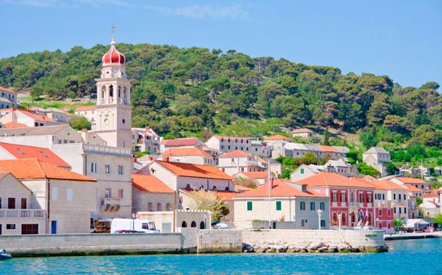 Những ngôi làng cổ tích đẹp nhất ở Châu Âu, ai cũng mong đến một lần trong đời - 4 Những ngôi làng cổ tích đẹp nhất ở Châu Âu, ai cũng mong đến một lần trong đời - 4