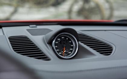 Nước Đức trong một chiếc Porsche 911 giá 8 tỷ - 7 Nước Đức trong một chiếc Porsche 911 giá 8 tỷ - 7