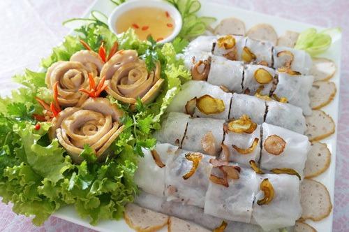 Dễ không ngờ khi làm bánh cuốn bằng chảo chống dính - 1
