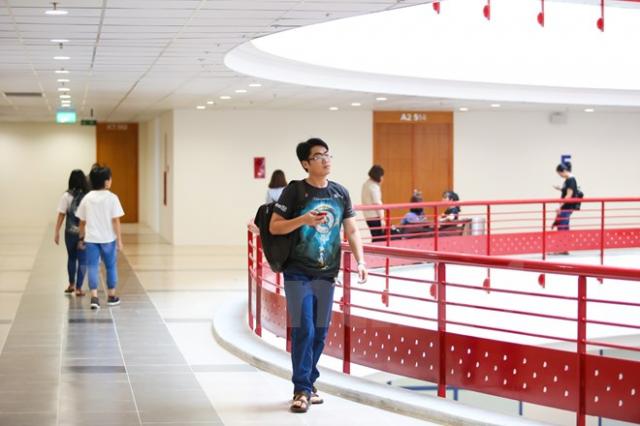 Ngắm giảng đường hiện đại nhất Việt Nam của Đại học Kinh tế Quốc dân - 12 Ngắm giảng đường hiện đại nhất Việt Nam của Đại học Kinh tế Quốc dân - 12