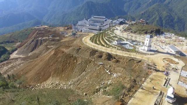 Phá nát Fansipan, xới tung Đà Nẵng, lấn biển Quảng Ninh, Sun Group tiếp tục “xẻ thịt” Phú Quốc - 0 Phá nát Fansipan, xới tung Đà Nẵng, lấn biển Quảng Ninh, Sun Group tiếp tục “xẻ thịt” Phú Quốc - 0