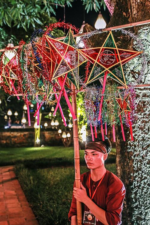 Ý nghĩa ông tiến sĩ giấy trong mâm cỗ Trung thu truyền thống - 4 Ý nghĩa ông tiến sĩ giấy trong mâm cỗ Trung thu truyền thống - 4