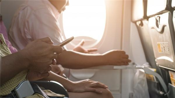 Không phải ai cũng biết những nguyên tắc này khi ngồi trên máy bay - 5 Không phải ai cũng biết những nguyên tắc này khi ngồi trên máy bay - 5