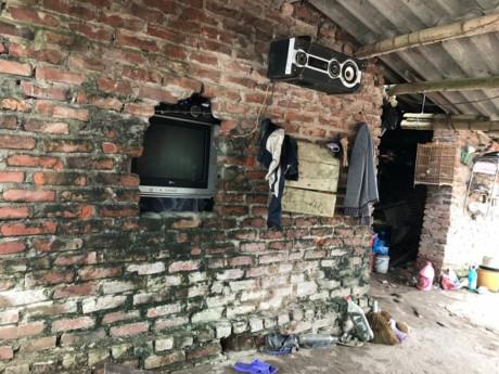 Vợ người đánh chết nghi can trộm chó bật khóc: Chồng tôi chỉ phòng thân, ai ngờ tai bay vạ gió - 4 Vợ người đánh chết nghi can trộm chó bật khóc: Chồng tôi chỉ phòng thân, ai ngờ tai bay vạ gió - 4