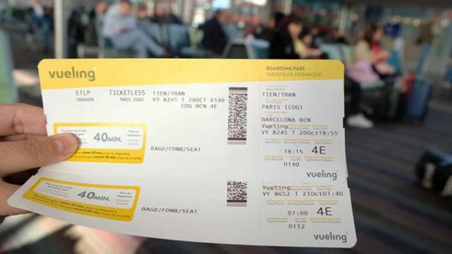 Overbook, hàng không nước ngoài đối xử thế nào với khách Việt? - 0 Overbook, hàng không nước ngoài đối xử thế nào với khách Việt? - 0