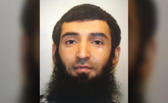 Halloween đẫm máu giữa New York: Xe điên khủng bố làm 8 người chết - 4 Halloween đẫm máu giữa New York: Xe điên khủng bố làm 8 người chết - 4