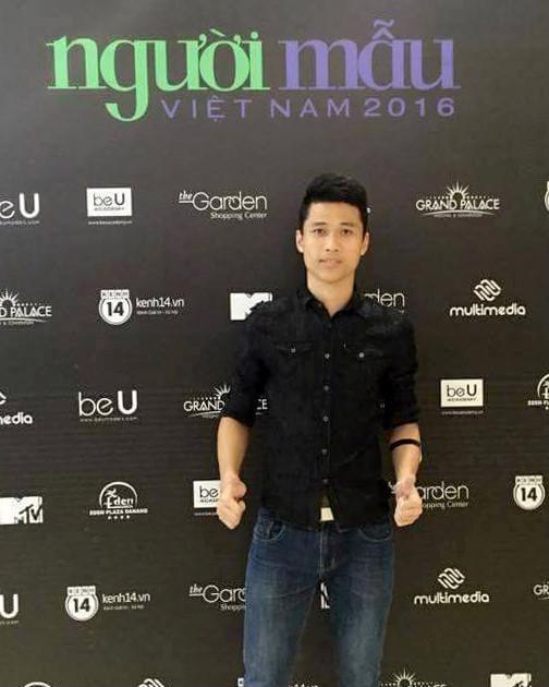 Mẹ khóc ngất, cả khu phố bàng hoàng khi biết tin nam sinh sư phạm sát hại người tình trong chung cư cao cấp Hà Nội - 4 Mẹ khóc ngất, cả khu phố bàng hoàng khi biết tin nam sinh sư phạm sát hại người tình trong chung cư cao cấp Hà Nội - 4