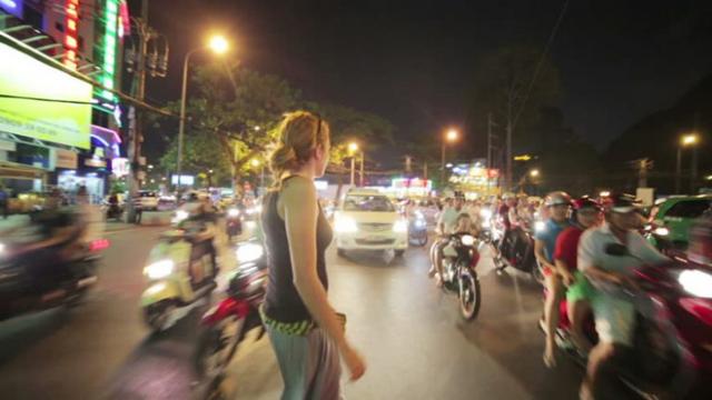 Cô gái ngoại quốc vạch trần 6 điều kỳ cục mà bạn sẽ tìm thấy ở Việt Nam - 3 Cô gái ngoại quốc vạch trần 6 điều kỳ cục mà bạn sẽ tìm thấy ở Việt Nam - 3