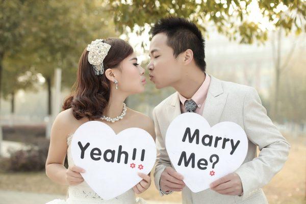 Một quốc gia cấm vợ chồng ly hôn, bí mật đằng sau thực sự cảm động - 1