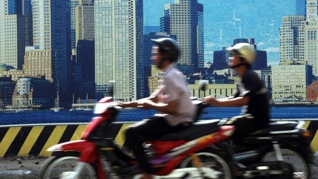 Phan Văn Anh Vũ ‘bị giữ’ ở Singapore? - 2 Phan Văn Anh Vũ ‘bị giữ’ ở Singapore? - 2