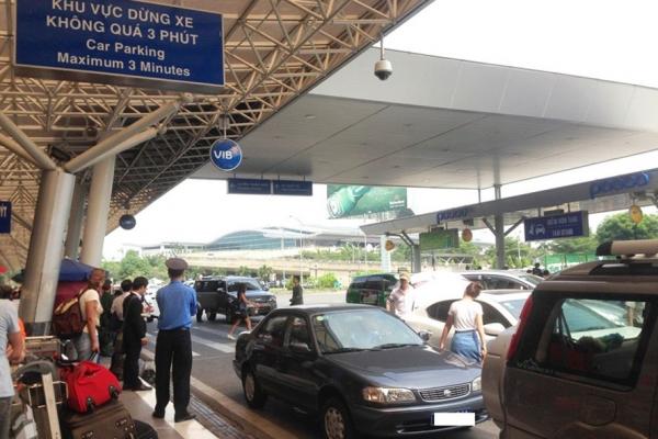 Hãy chấm dứt ngay việc thu phí sai quy định - 0 Hãy chấm dứt ngay việc thu phí sai quy định - 0